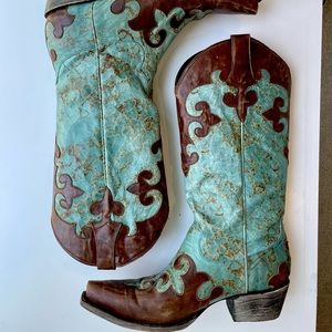 Lane Snip Toe Western Boots